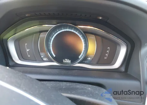 2015 Volvo Xc60 T5 Premier из США, поврежденный, VIN YV440MDK3F2702165